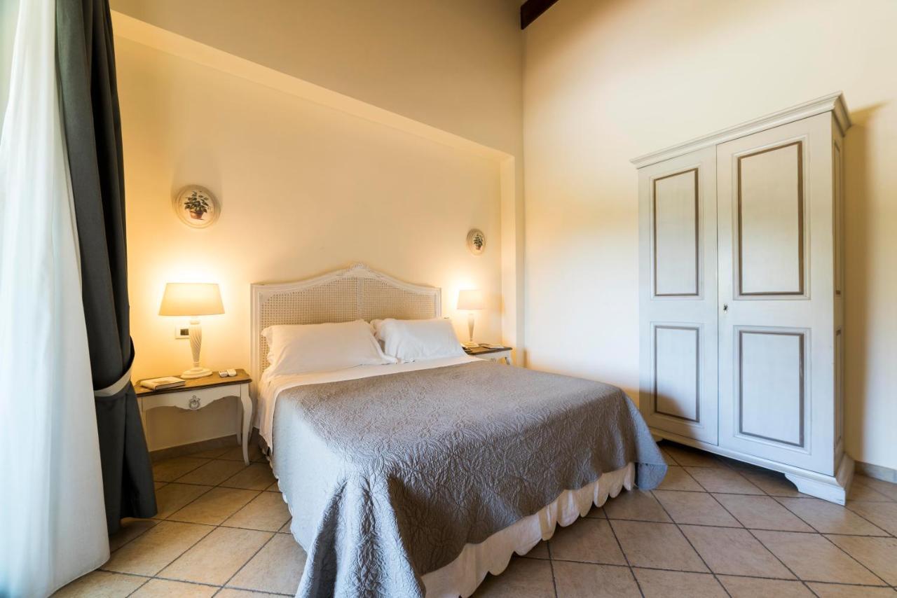 Tenuta D'Amore San Mango Piemonte Esterno foto